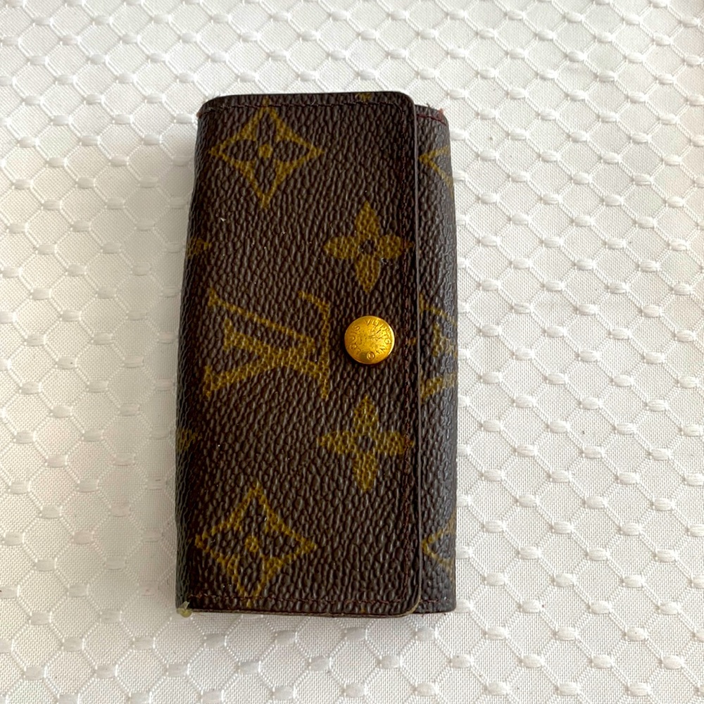 Louis Vuitton Monogram Key Case